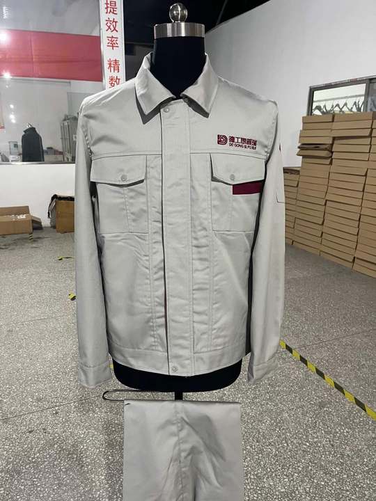 成都德工思普瑞机器人工作服